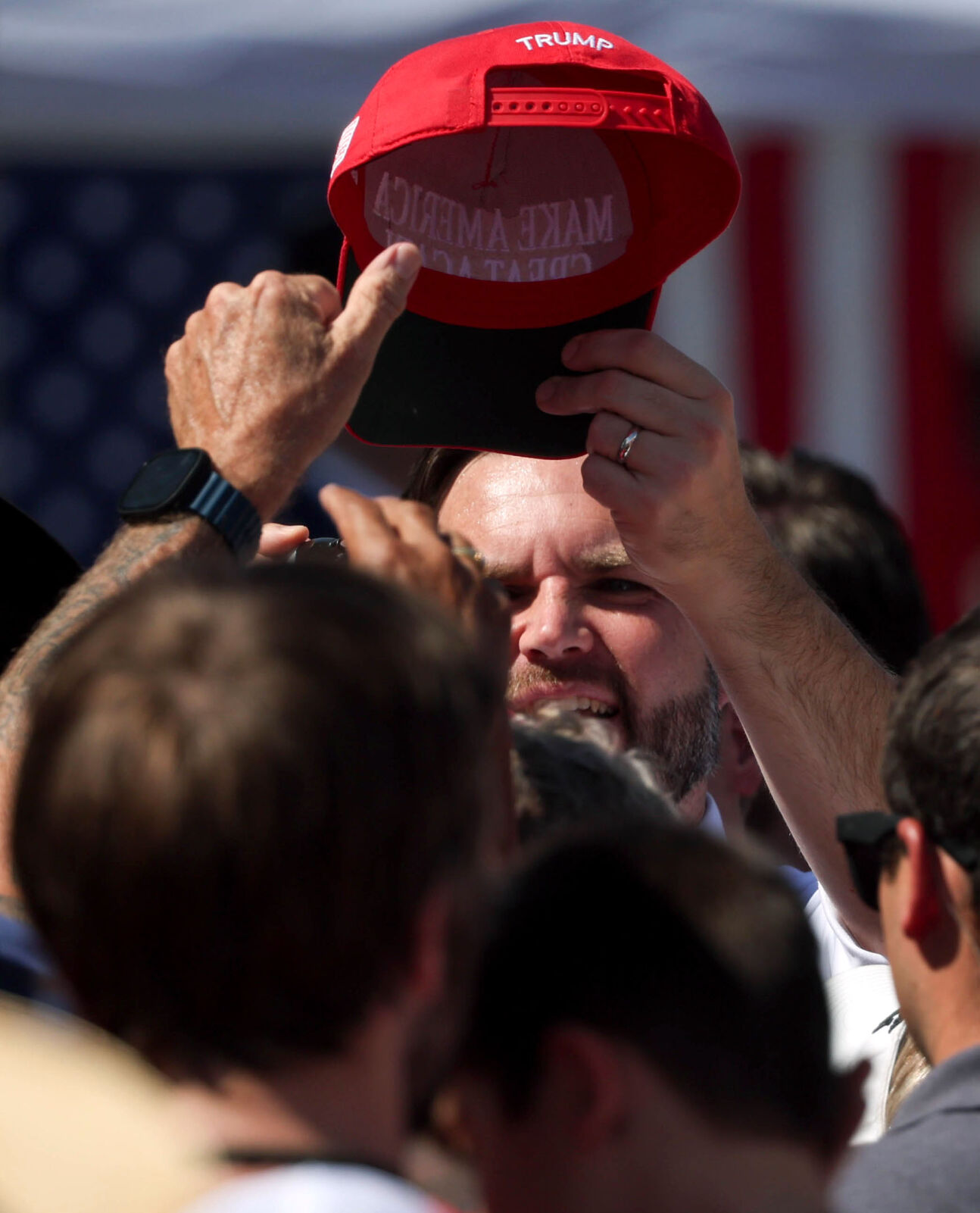 Sen. JD Vance holds rally at Tucson Speedway